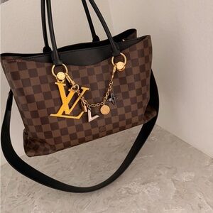 LV DAMIER ÉBÈNE TOTE BAG
